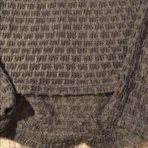 TCEC women’s grey acrylic sweater size small - Picture 4 of 5